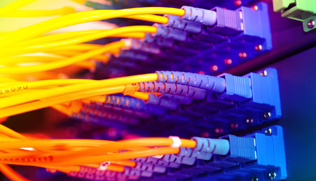 Open Fiber lancia la campagna di comunicazione "The Fiber Age" e il nuovo website